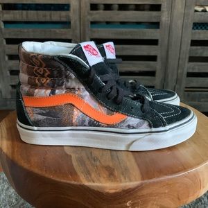 Vans Unisex High Tops Youth sz 4 OR Women’s sz 5.5